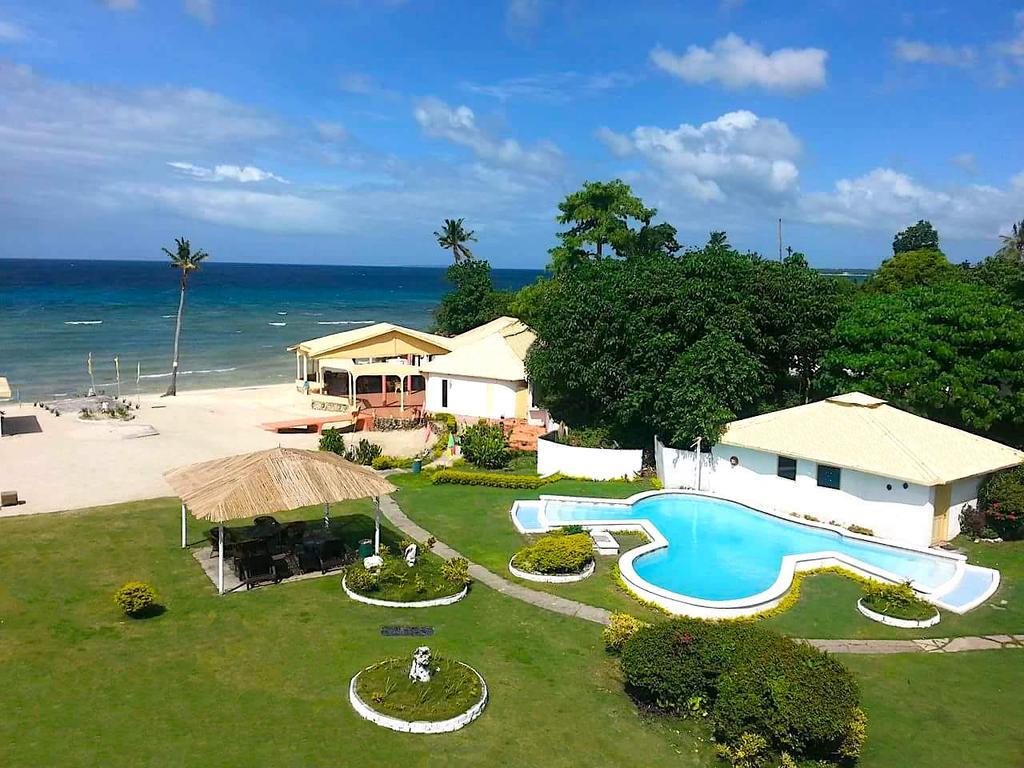 Casa Del Mar Beach Resort San Remigio  Esterno foto