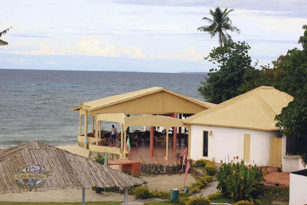 Casa Del Mar Beach Resort San Remigio  Esterno foto
