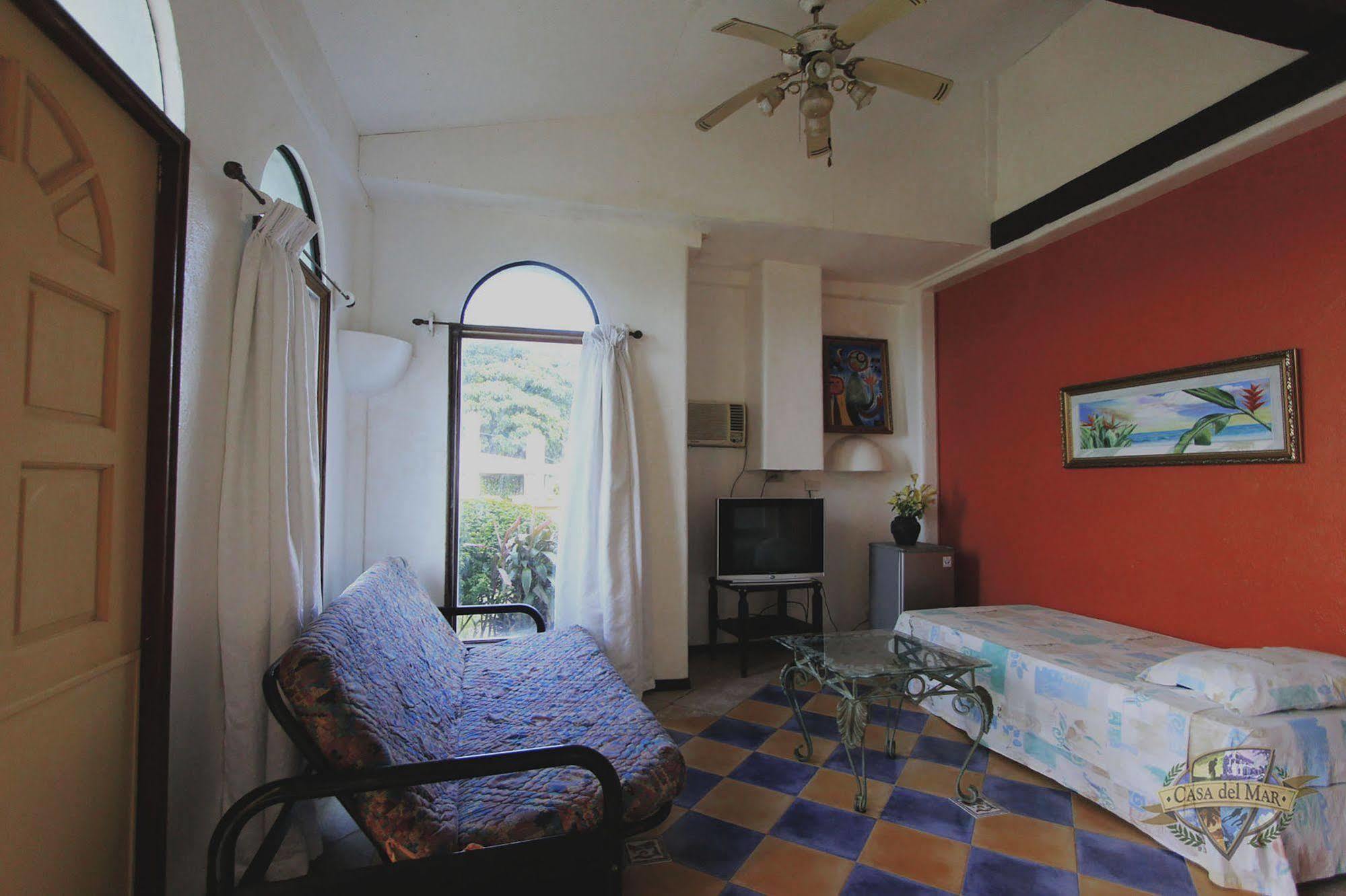 Casa Del Mar Beach Resort San Remigio  Esterno foto